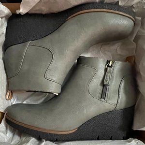 Dr. Scholl's Bianca Boots Size 9 Grey